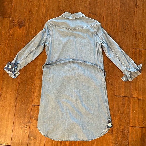 Draper James Chambray Denim Shirt Dress Sz 4 - Picture 9 of 16